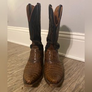 Women’s Lucchese boots 9.5